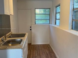 796 NE 85th St #1, Miami, FL 33138