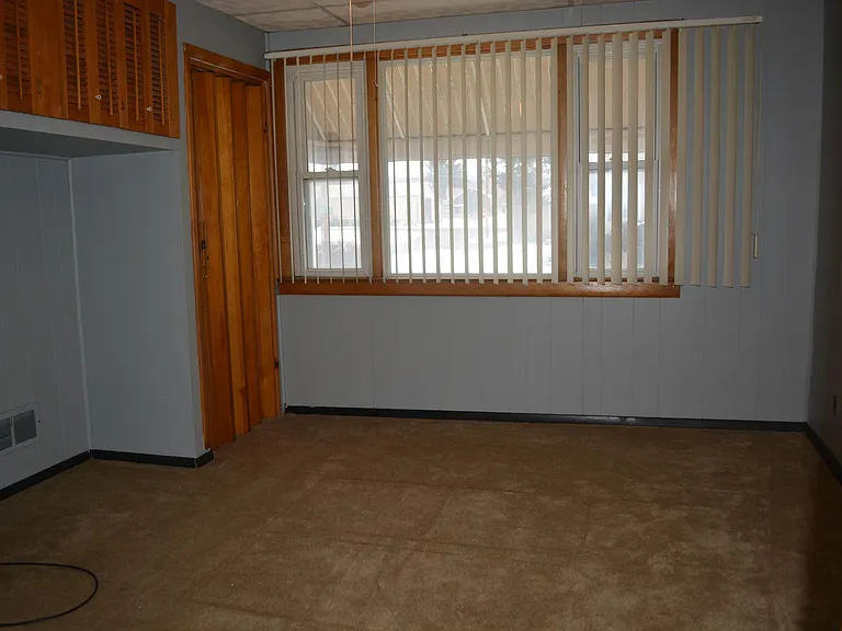 127 Sheldon Ave — Photo 9