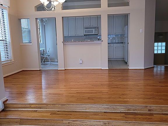 2nd image of 4119 McDuffie St