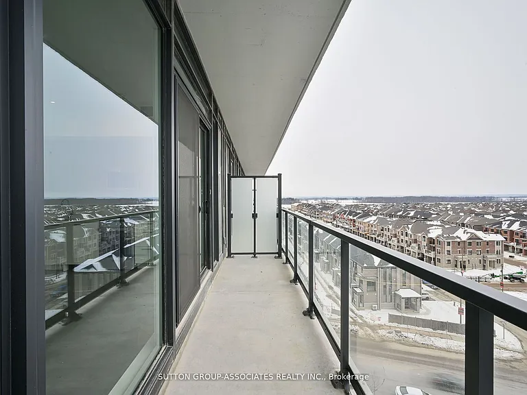 225 Veterans Dr #810 — Photo 21