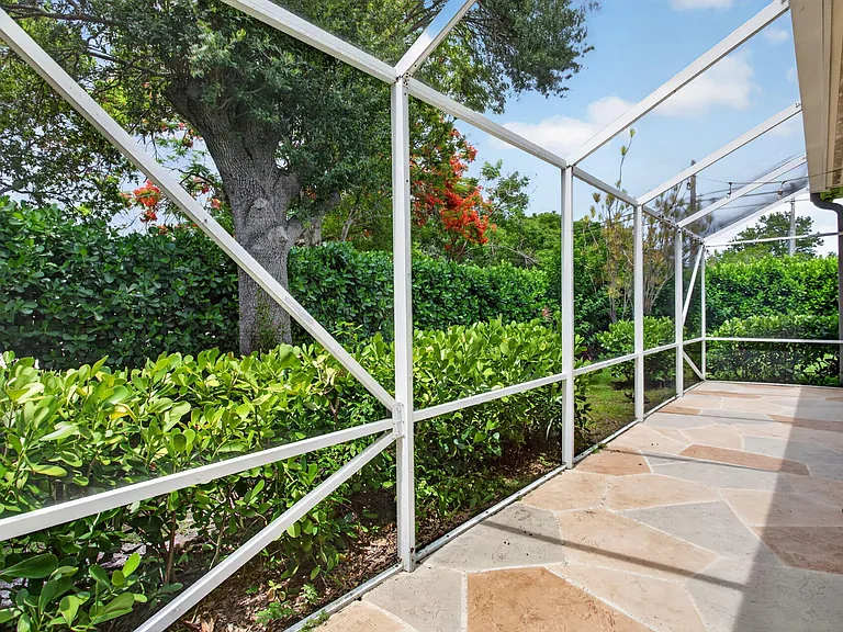 7087 NW 78th Pl — Photo 51