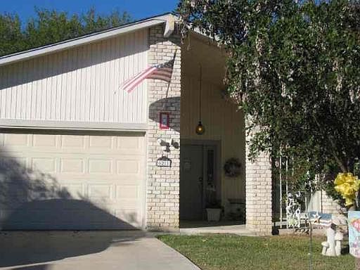 1st image of 6211 SUMMER FOREST DR
