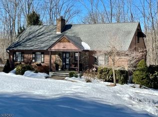 122 Meriden Rd, Rockaway, NJ 07866