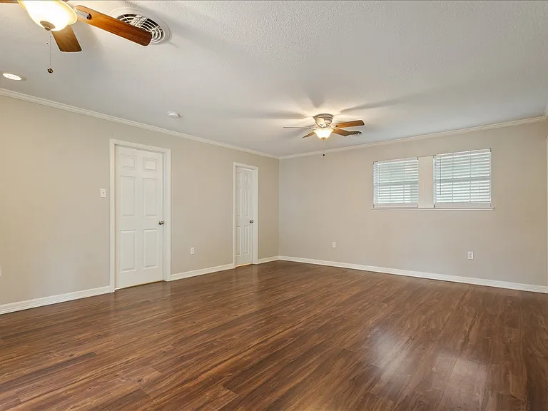 Flex-Room or Bonus Room