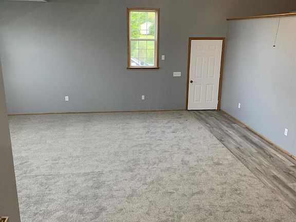3rd image of 9293 Industrial Pkwy