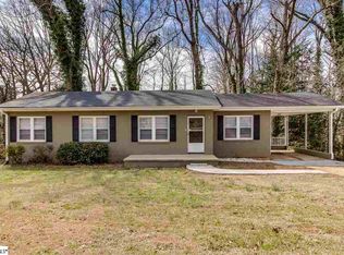 15 Saponee Dr, Greenville, SC 29617
