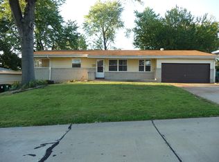 2285 Heritage Dr, Saint Louis, MO 63136