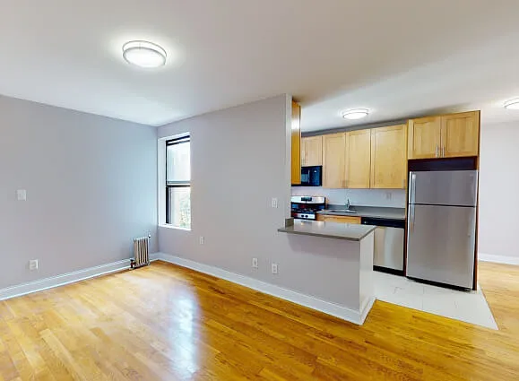 24 W 111th St #4A
