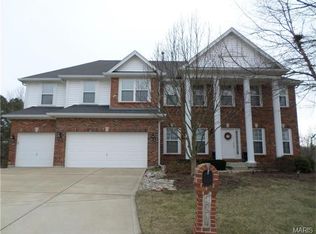 5074 Southridge Park Dr, Saint Louis, MO 63129