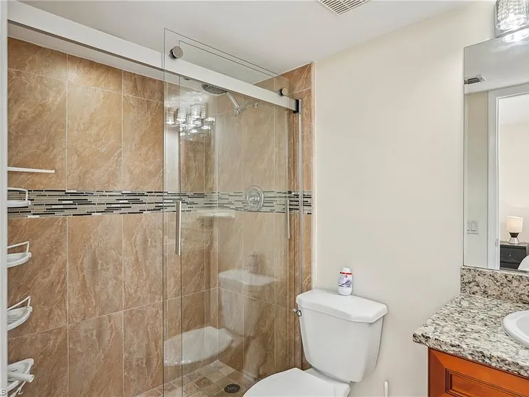 13345 Broadhurst Loop — Photo 19