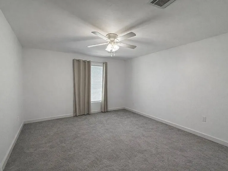 3114 Bolt St — Photo 32