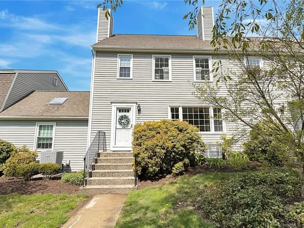 19 Prospect Ridge #57, Ridgefield, CT 06877