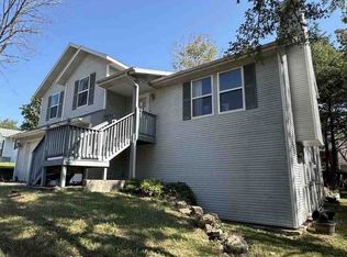 245 Pickett Rdg, Kirbyville, MO 65679