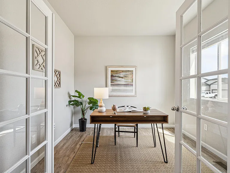 1119 Sherman Dr — Photo 15