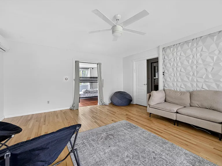 6355 State Route 42 — Photo 14