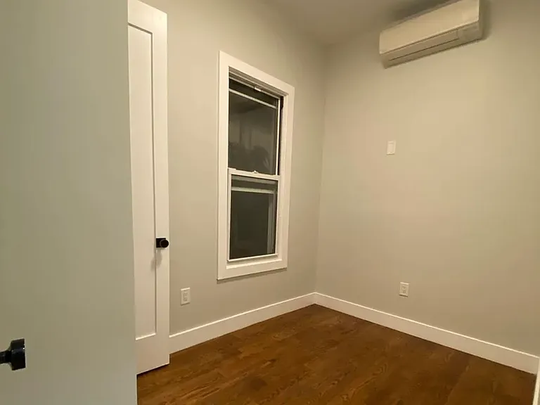 112 Duncan Ave #3D — Photo 7