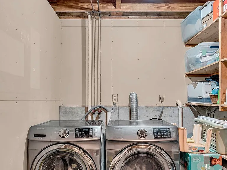 7425 SW 27th St — Photo 23