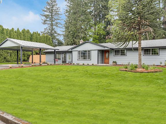 2nd image of 6801 NE 60th St