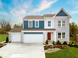 819 Hunters Run Dr, Brookville, OH