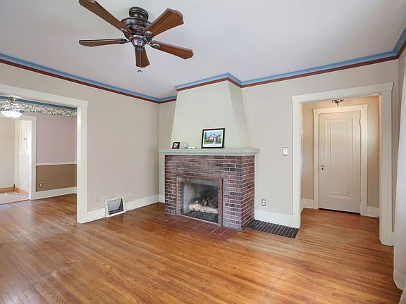 3rd image of 345 Vincent Pl
