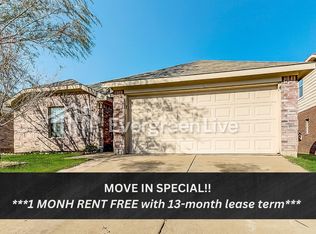 2821 Dusk Ln, Dallas, TX 75237