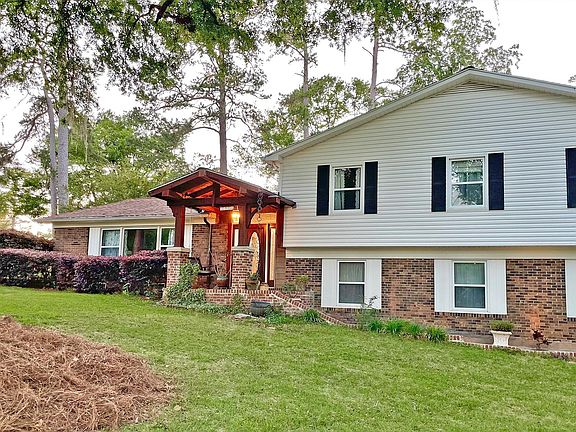 2nd image of 3086 Waterford Dr