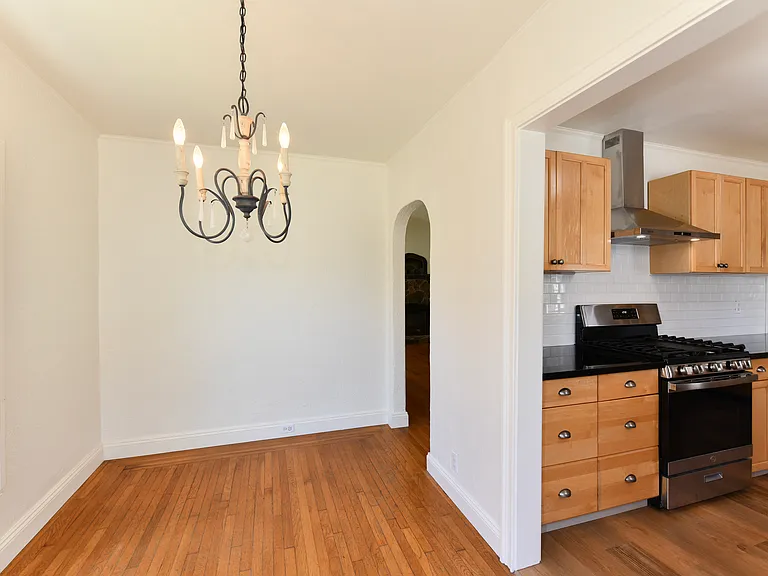 601 Seymour St #601 — Photo 11