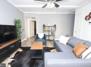 44 S 3rd St APT 3, Philadelphia, PA 19106