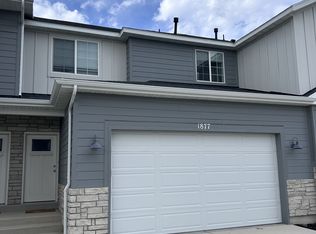 1877 Bryce Canyon Ln, Eagle Mountain, UT 84005
