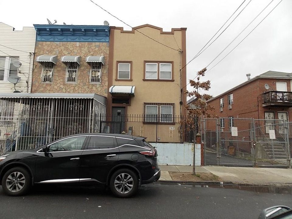2nd image of 387 Essex St
