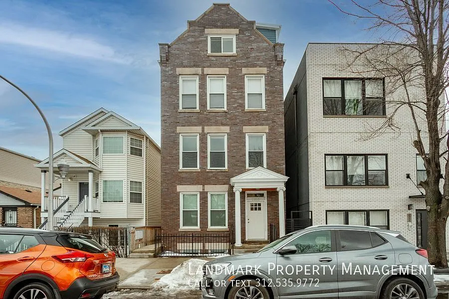 2353 W 18th Pl #2F