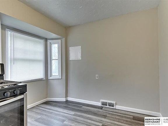 2nd image of 3704 N 36th Ave