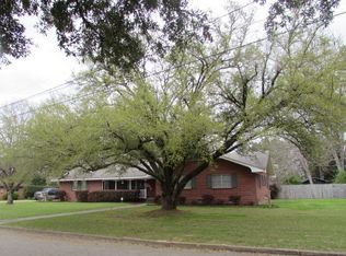 1107 Meadowood Rd, Columbia, MS 39429
