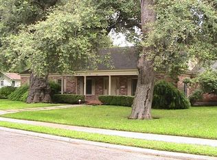 429 N High St, Uvalde, TX 78801