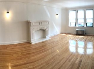 8302 S Justine St #1, Chicago, IL 60620