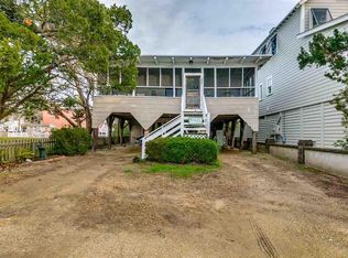 208 Myrtle Ave, Pawleys Island, SC 29585
