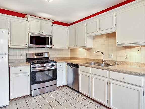 4th image of 5409 W Sarasota Dr