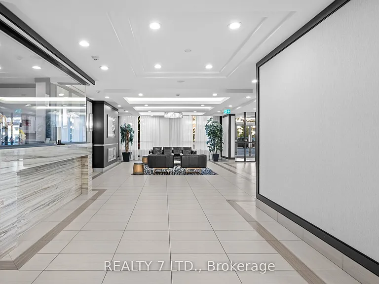 1070 Sheppard Ave W #323 — Photo 7