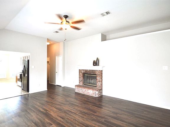 3rd image of 10617 Aransas Dr
