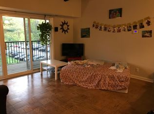 700 Lansdowne Way APT 201, Norwood, MA 02062