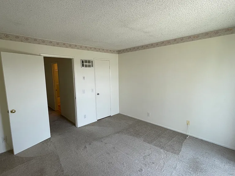 259 S Ventura Rd #248 — Photo 8