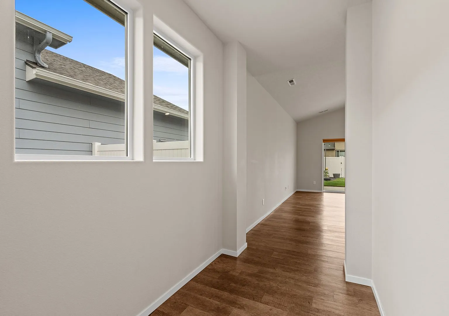 Single-Level Liberty Lake Home with Covered Patio and Fenced Backyard — Photo 4