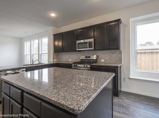 3921 Ford Dr, Forney, TX 75126