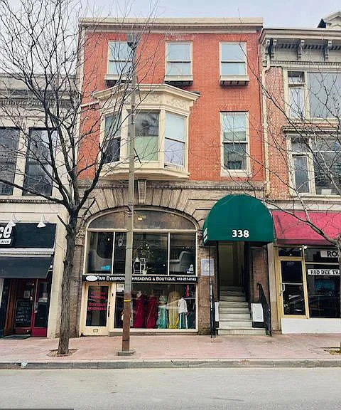338 N Charles St — Photo 4