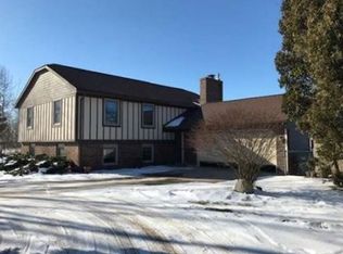 12940 Wilson St, Coopersville, MI 49404