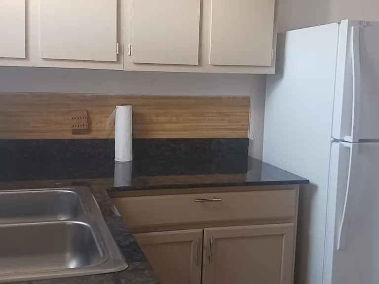 902 Kern Rd #902 — Photo 12