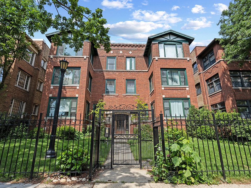 1st image of 4436 N Malden St APT 3S