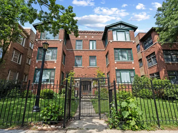 4436 N Malden St APT 3S, Chicago, IL 60640