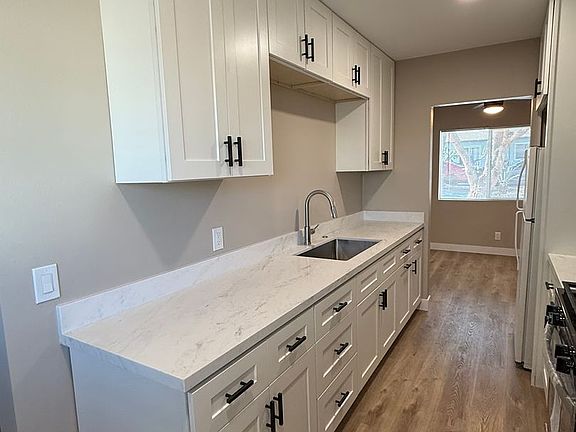 5th image of 1527 W Stoneridge Ct
