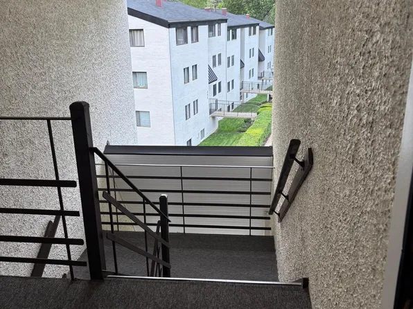 607 Oakland Hills Ct #D-401, Arnold, MD 21012